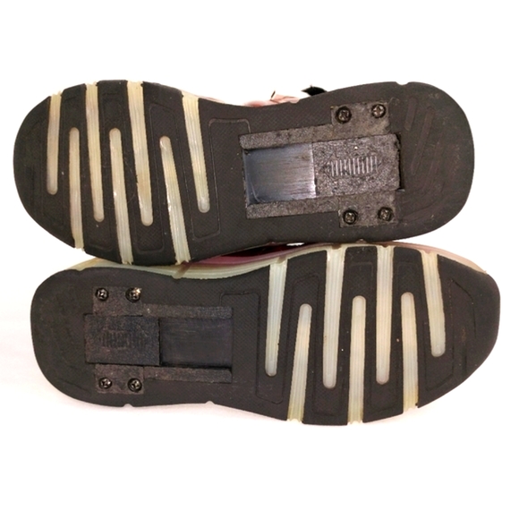 Sport LED Light-up USB Charging Retractable Wheeled Sneakers Sz. 3.5 - Picture 12 of 12